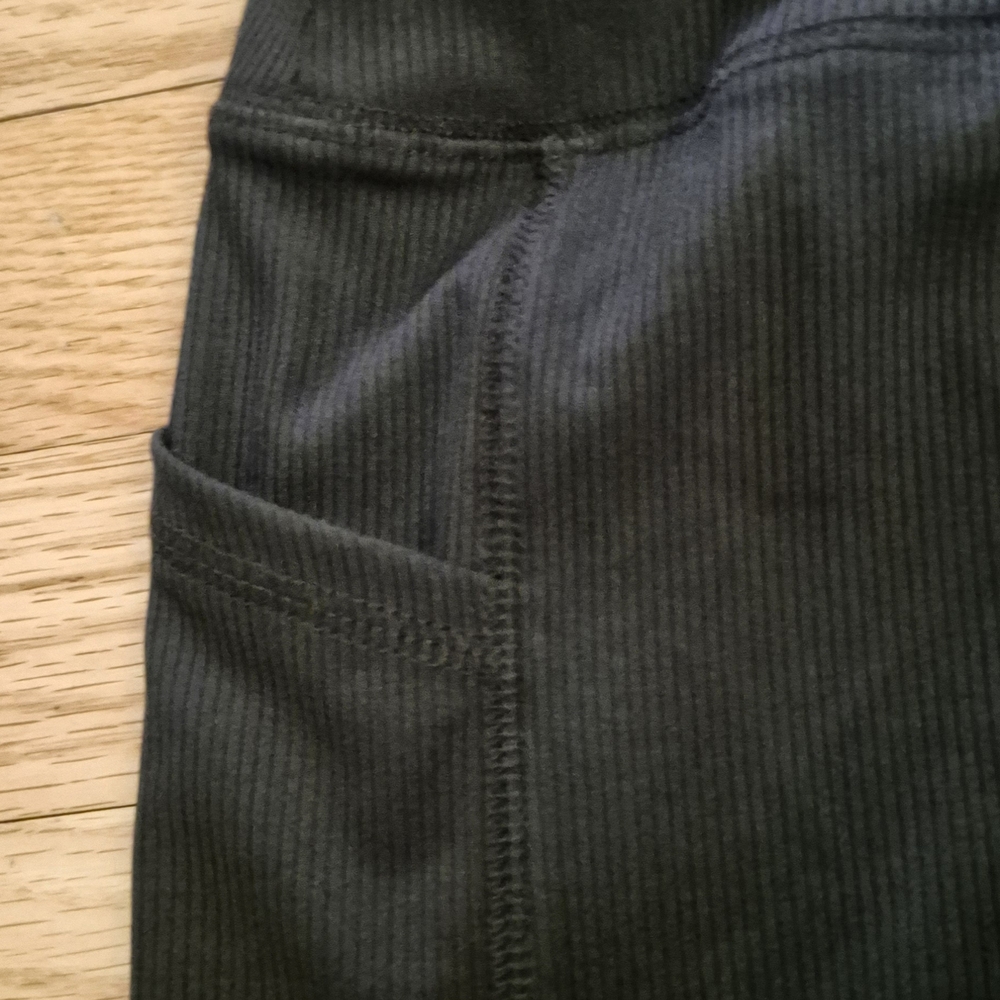 NEW Balance Collection Girls M 10/12 Ribbed Black Leggings w Pockets - Picture 4 of 7